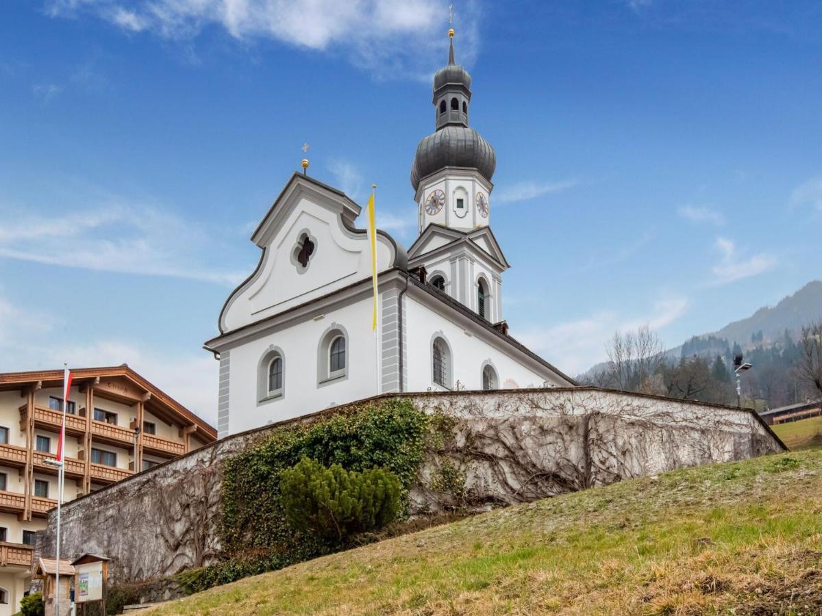 Farmhouse With Views Over The Zillertal Grosshartberg Bagian luar foto
